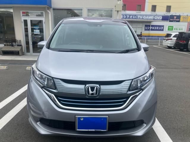 HONDA / フリードプラスハイブリッド