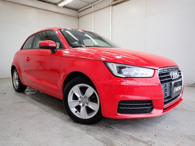AUDI / AUDI A1