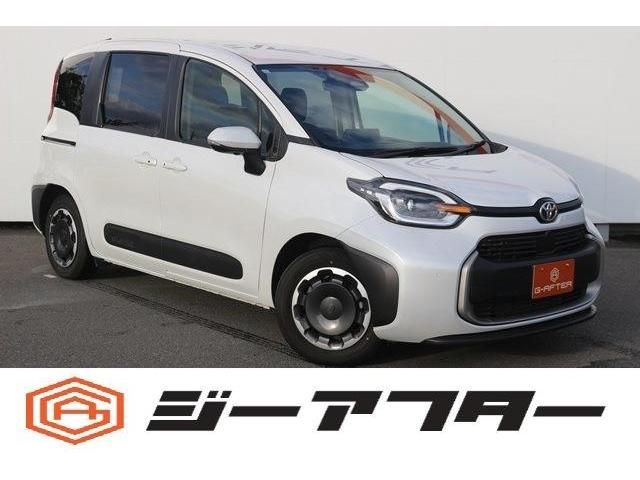 TOYOTA / SIENTA HYBRID