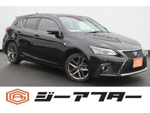 TOYOTA / LEXUS CT200h