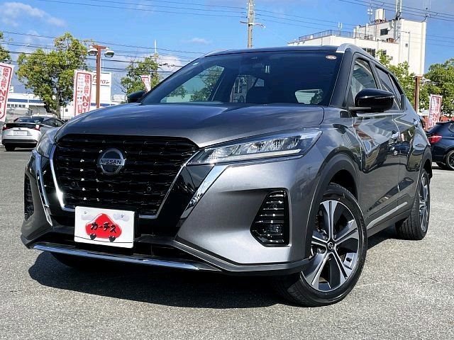 NISSAN / KICKS