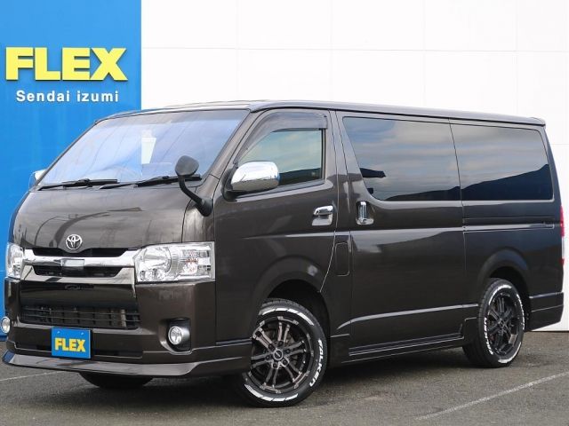 TOYOTA / HIACE van 4WD