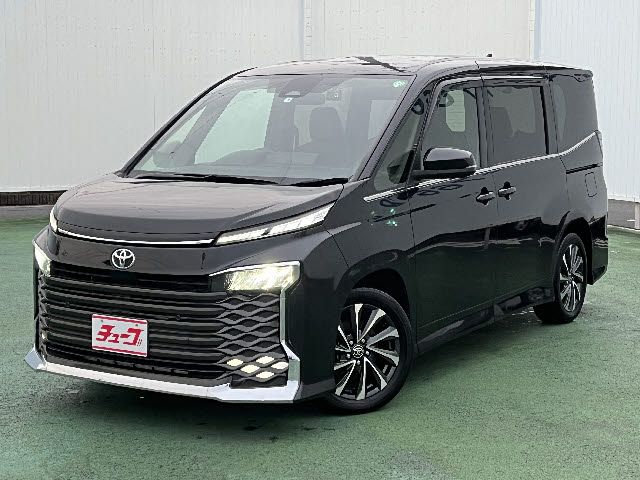 TOYOTA / VOXY