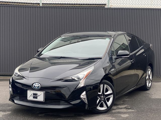 TOYOTA / PRIUS
