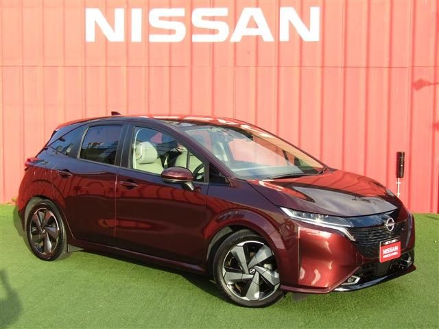 NISSAN / AURA