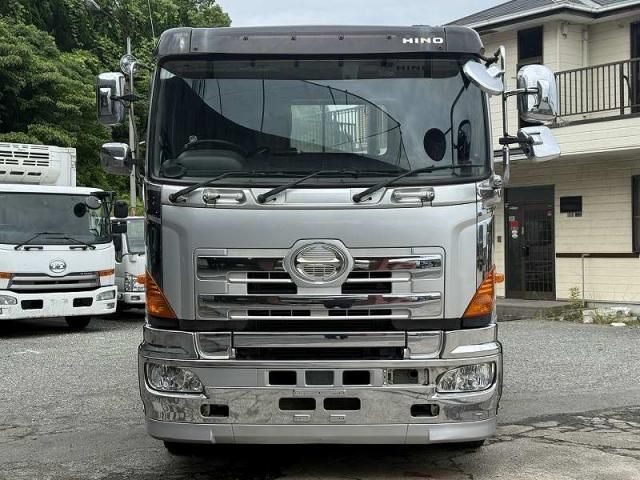 Japanese used car Ref# 1422912 HINO / PROFIA