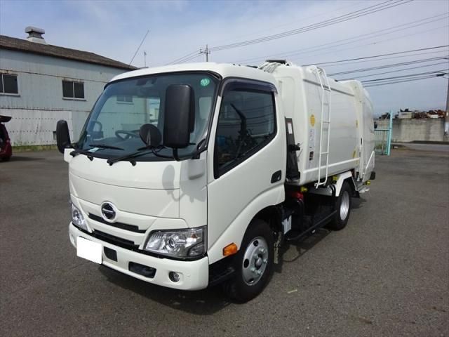 HINO / DUTRO