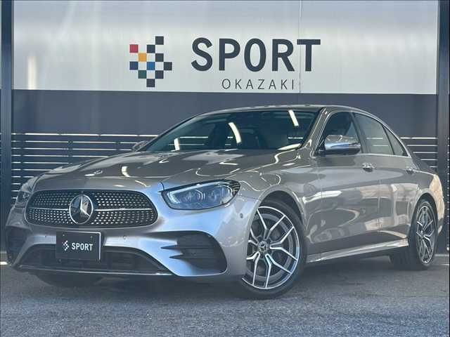 MERCEDES BENZ / MERCEDES BENZ E class sedan