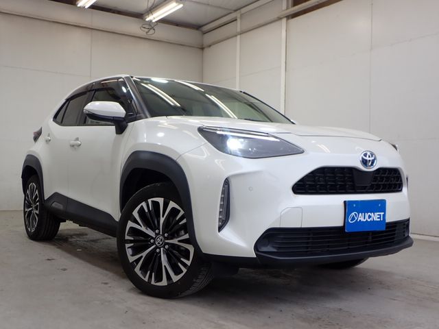 TOYOTA / YARIS CROSS HYBRID