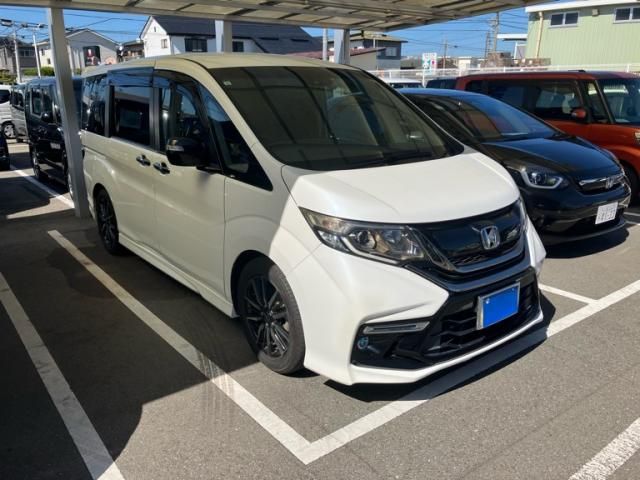 HONDA / STEPWAGON