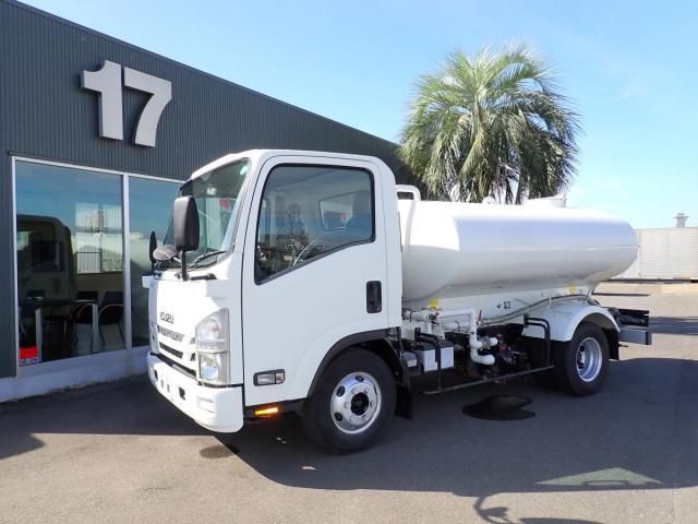 ISUZU / ELF
