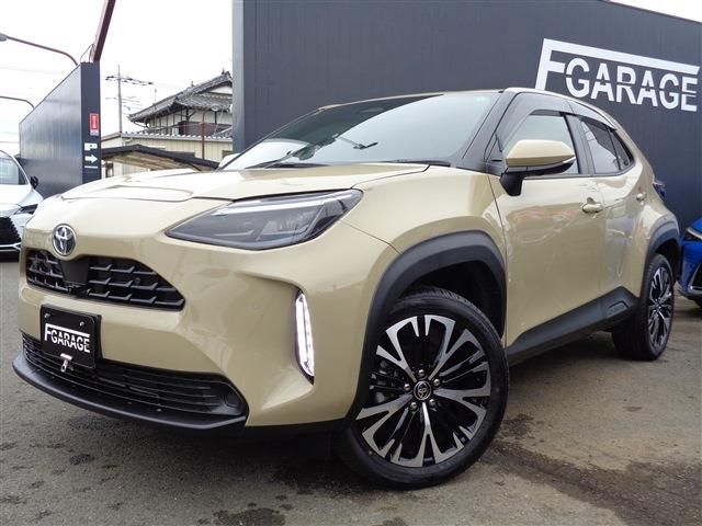TOYOTA / YARIS CROSS HYBRID
