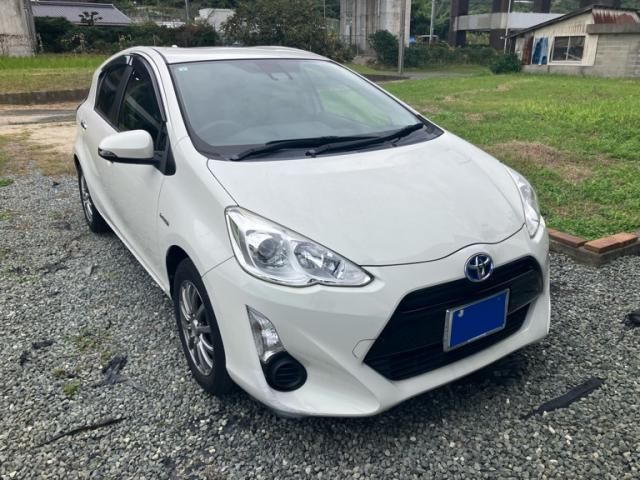 TOYOTA / AQUA