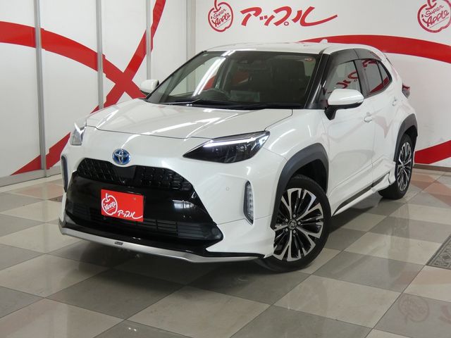 TOYOTA / YARIS CROSS HYBRID