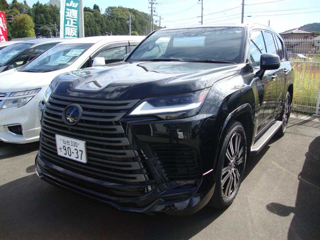 TOYOTA / LEXUS LX600