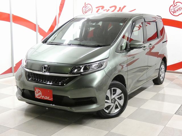 HONDA / FREED plus HYBRID 4WD