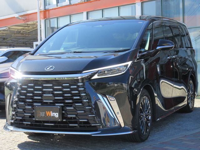 TOYOTA / レクサス LM500h