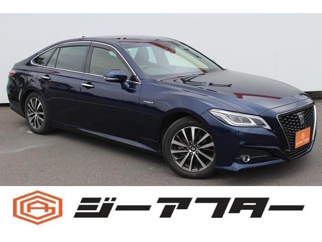 TOYOTA / CROWN sedan hybrid