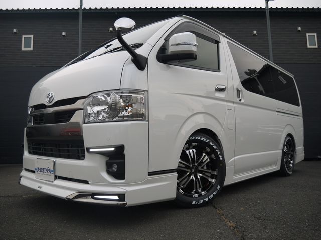 TOYOTA / HIACE van 2WD