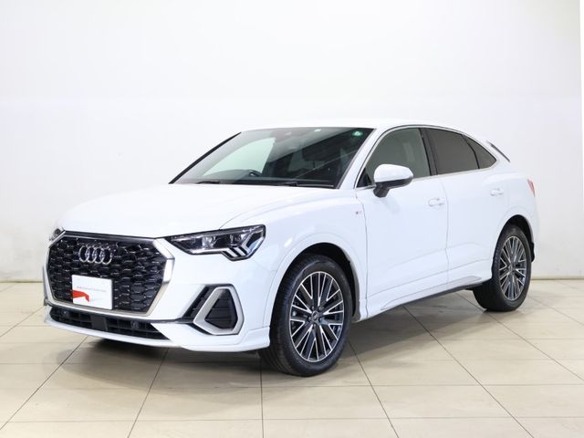 AUDI / AUDI Q3 SPORTBACK