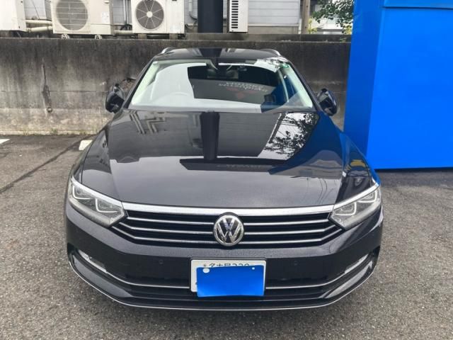 VOLKSWAGEN / VWパサートヴァリアント