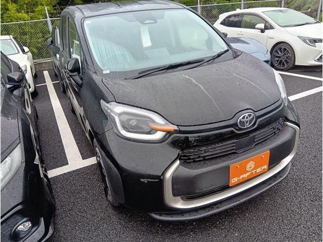 TOYOTA / SIENTA HYBRID