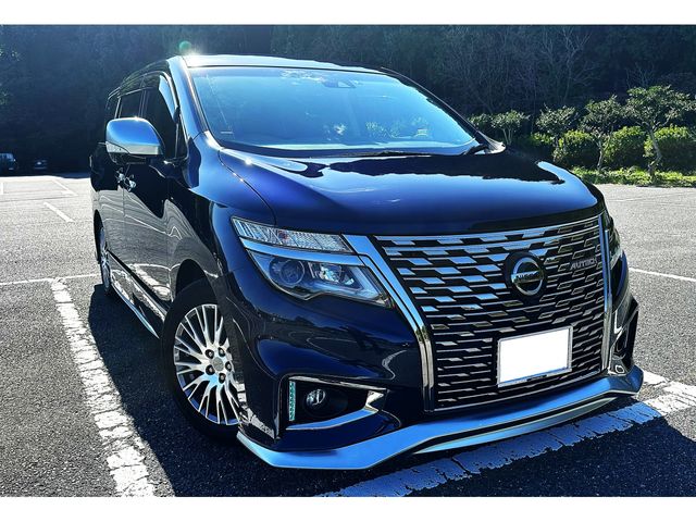 NISSAN / ELGRAND  4WD