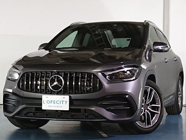 MERCEDES BENZ / MERCEDES AMG GLA class