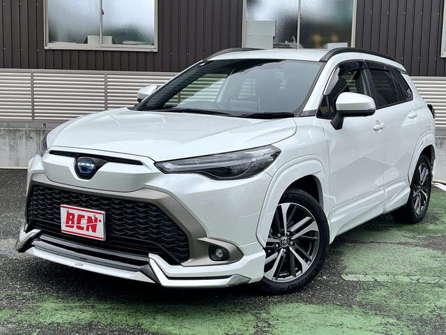 TOYOTA / COROLLA CROSS HYBRID