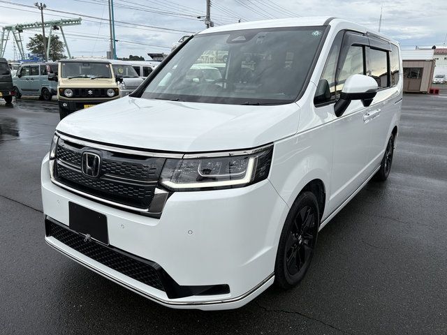 HONDA / STEPWAGON SPADA 4WD