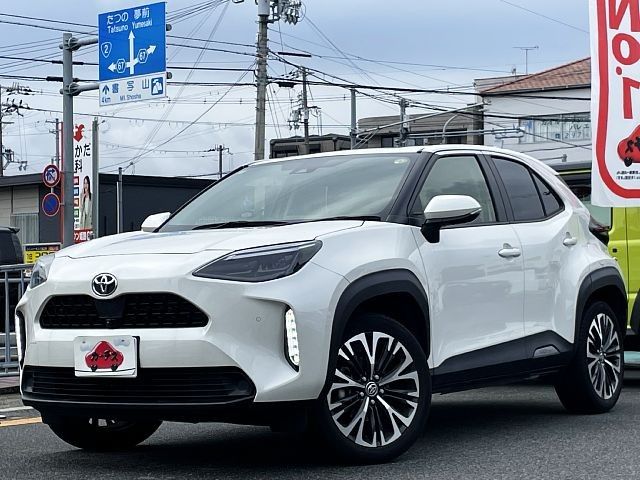 TOYOTA / YARIS CROSS