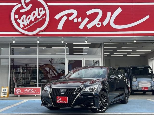 TOYOTA / CROWN sedan hybrid