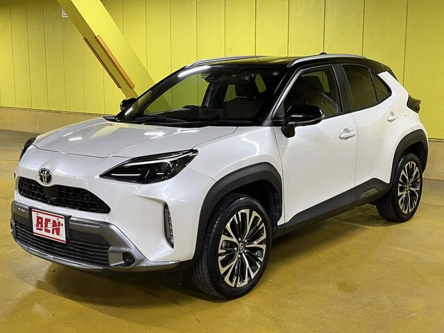 TOYOTA / YARIS CROSS