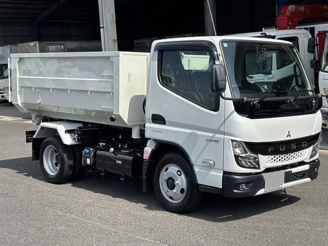 MITSUBISHI / CANTER