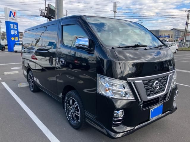 NISSAN / NV350 CARAVAN 4WD