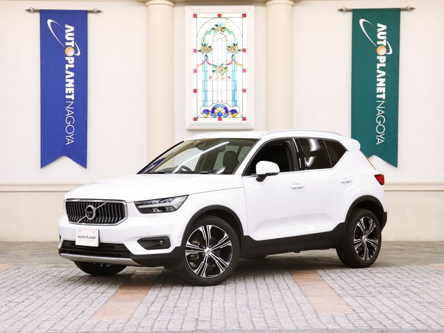 VOLVO / VOLVO XC40
