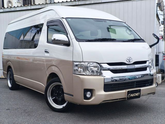 TOYOTA / HIACE wagon