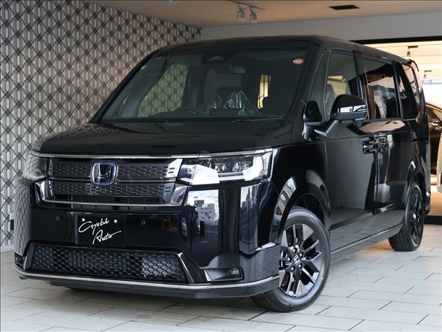 HONDA / STEPWAGON e:HEV SPADA