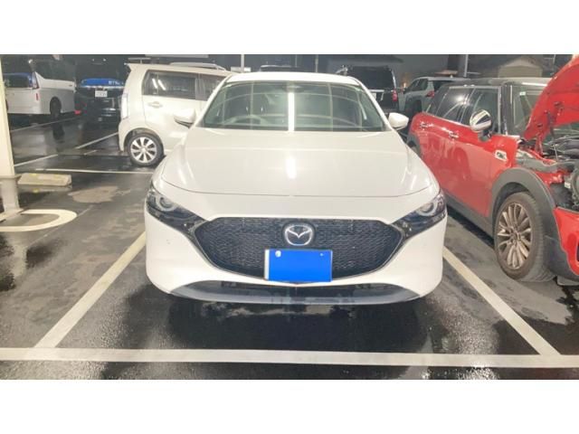 MAZDA / マツダ３ファストバック