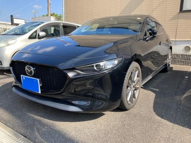 MAZDA / マツダ３ファストバック