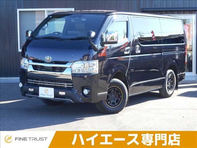 TOYOTA / HIACE van 4WD