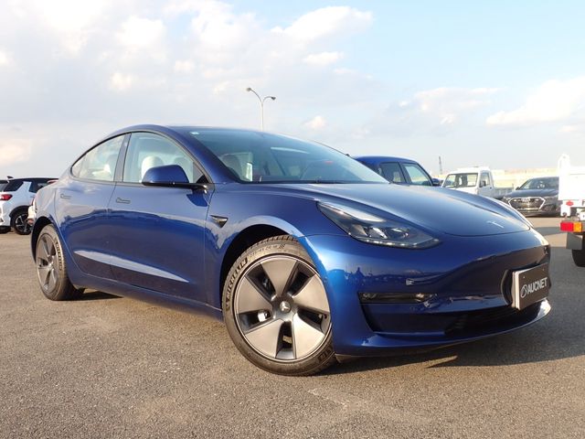 TESLA / TESLA MODEL 3