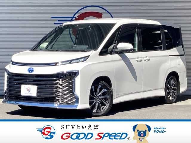 TOYOTA / VOXY HYBRID