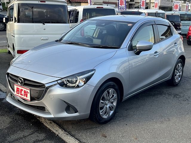 MAZDA / DEMIO