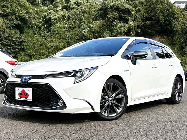 TOYOTA / COROLLA TOURING HYBRID