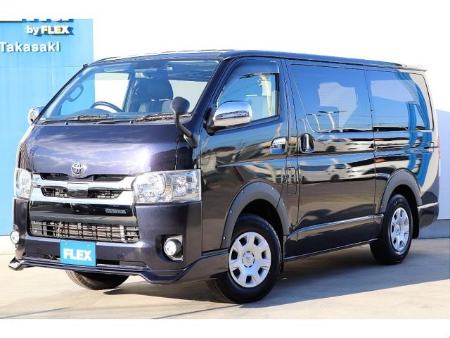 TOYOTA / HIACE van 4WD