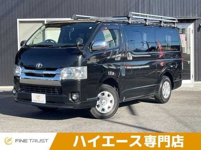TOYOTA / REGIUSACE van 4WD