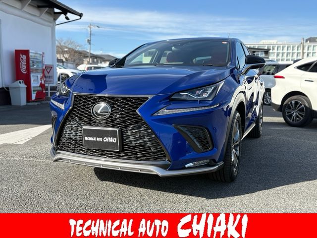 TOYOTA / LEXUS NX300
