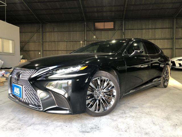 TOYOTA / LEXUS LS500h 4WD