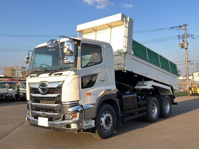 HINO / PROFIA